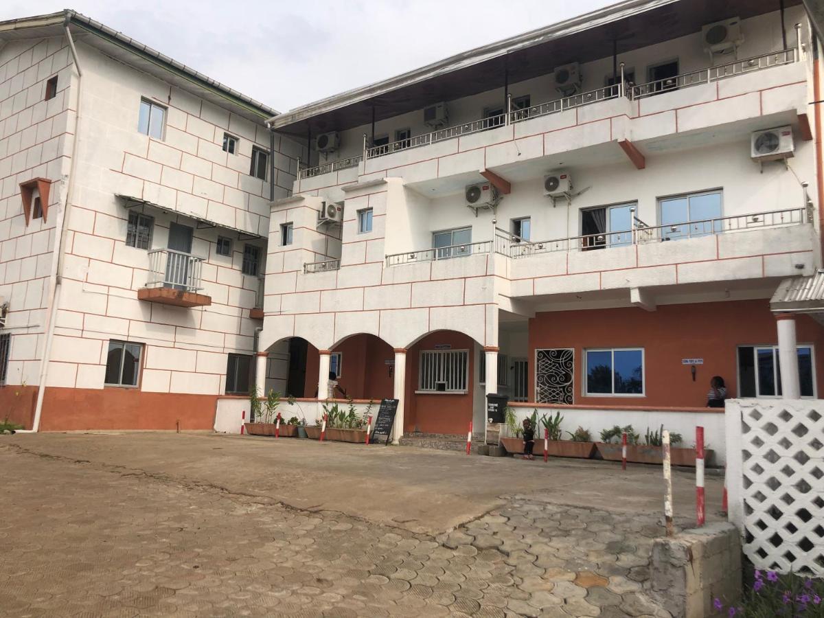 Hotel La Grace Kribi Luaran gambar