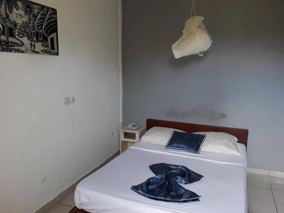 Hotel La Grace Kribi Bilik gambar